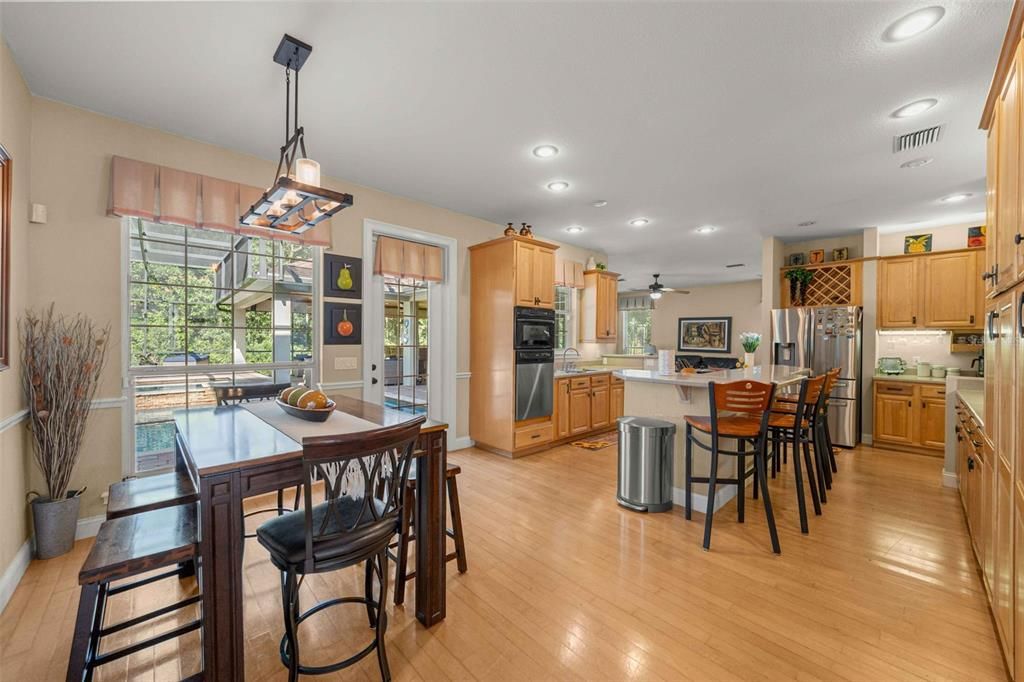 For Sale: $714,750 (5 beds, 3 baths, 3375 Square Feet)