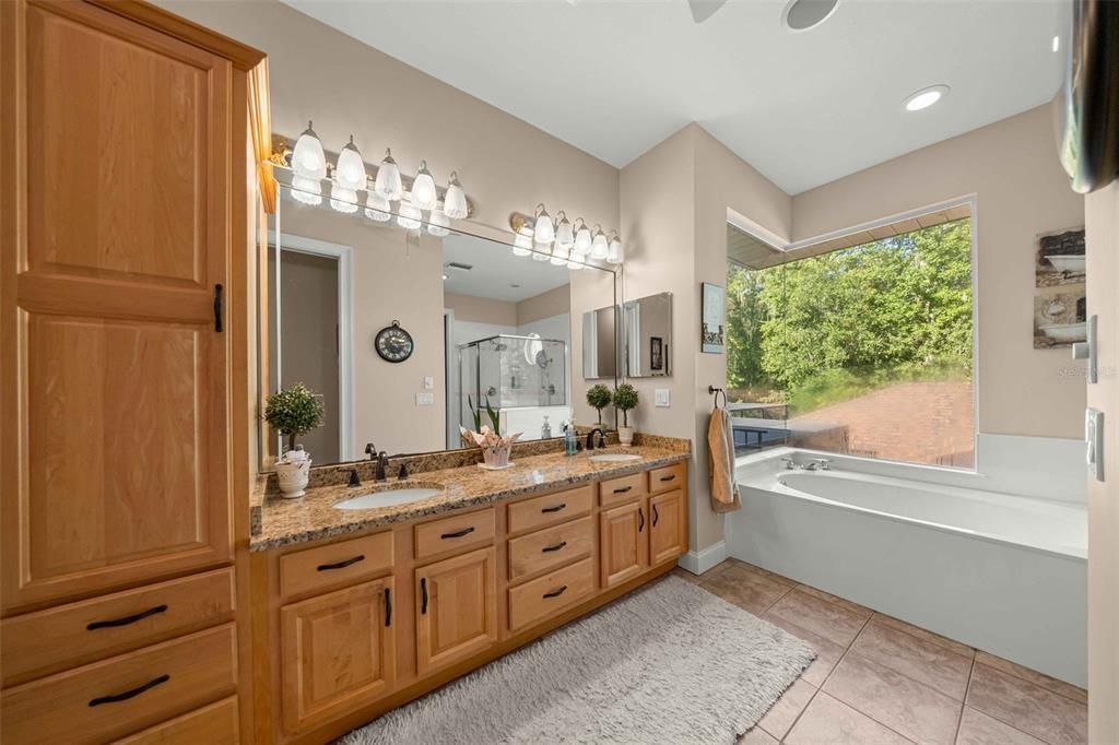 For Sale: $714,750 (5 beds, 3 baths, 3375 Square Feet)