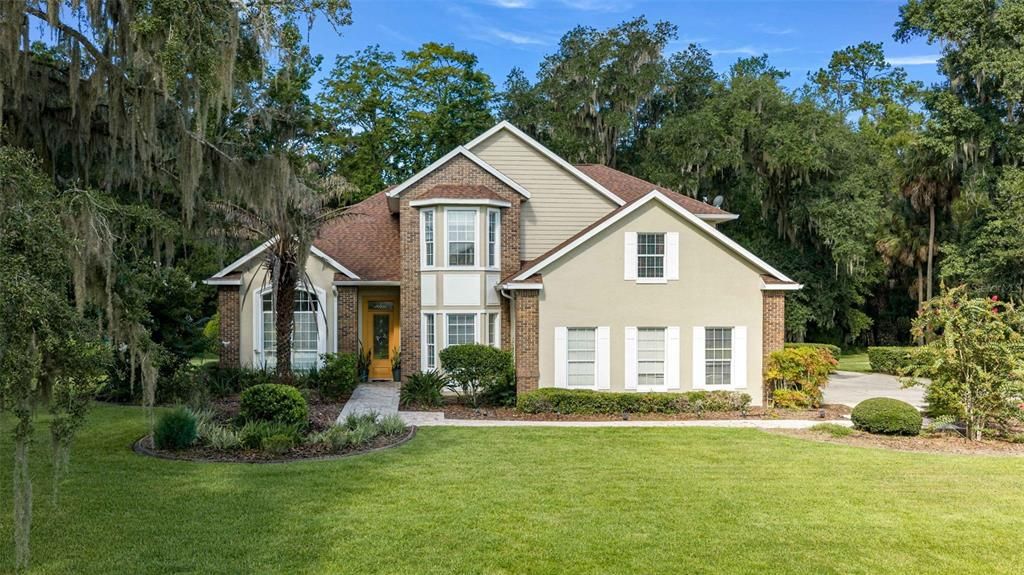 For Sale: $714,750 (5 beds, 3 baths, 3375 Square Feet)