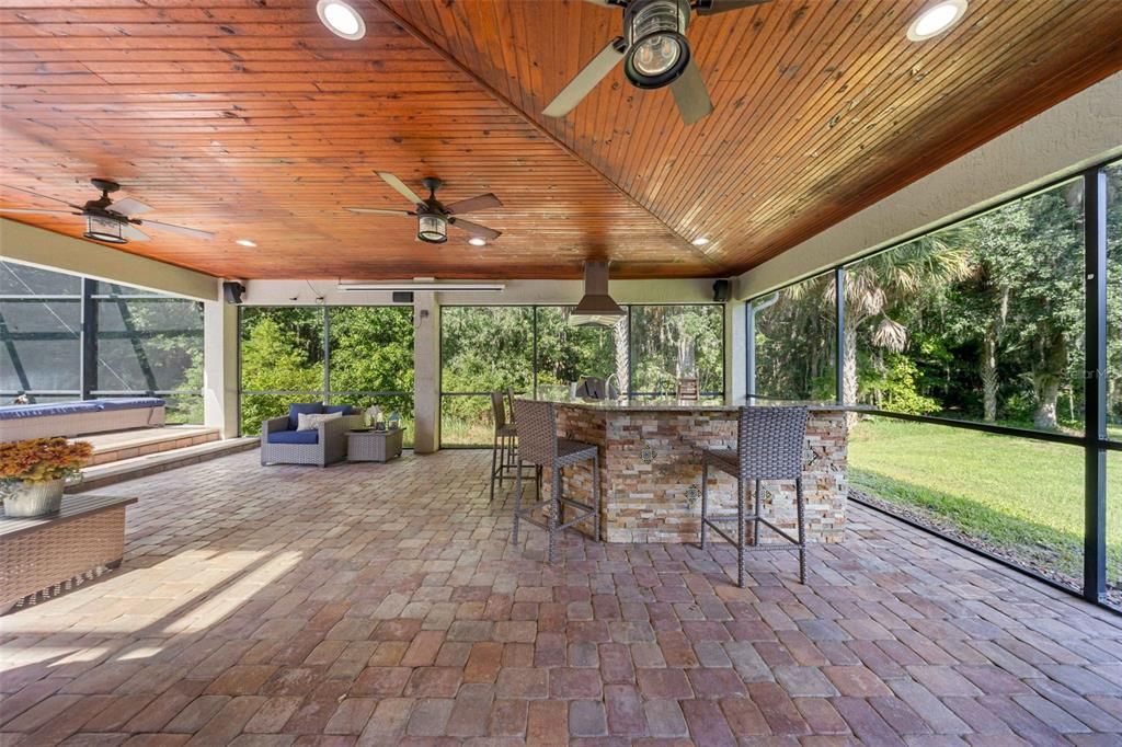 For Sale: $714,750 (5 beds, 3 baths, 3375 Square Feet)