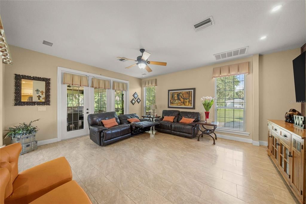 For Sale: $714,750 (5 beds, 3 baths, 3375 Square Feet)