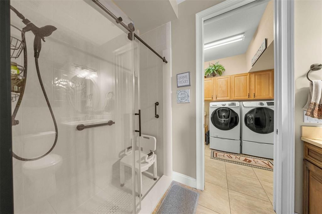 For Sale: $714,750 (5 beds, 3 baths, 3375 Square Feet)