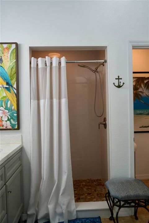 For Sale: $178,500 (2 beds, 2 baths, 1103 Square Feet)