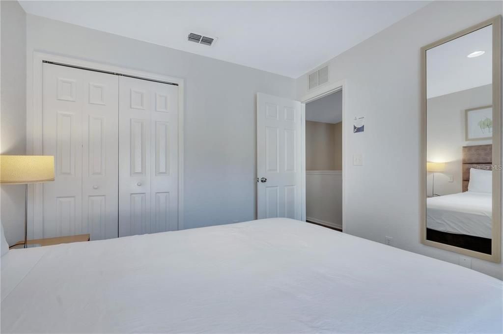 For Sale: $325,000 (3 beds, 2 baths, 1435 Square Feet)