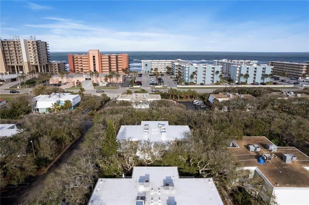 For Sale: $349,000 (2 beds, 2 baths, 1188 Square Feet)