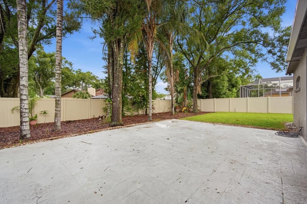 For Sale: $680,000 (4 beds, 2 baths, 2428 Square Feet)