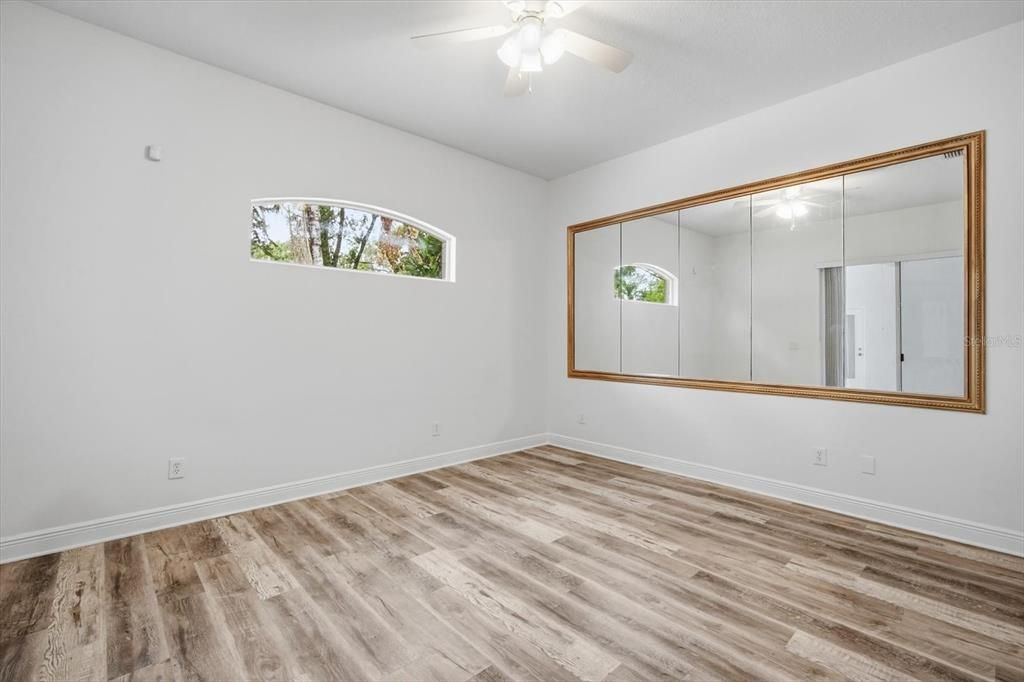 For Sale: $680,000 (4 beds, 2 baths, 2428 Square Feet)