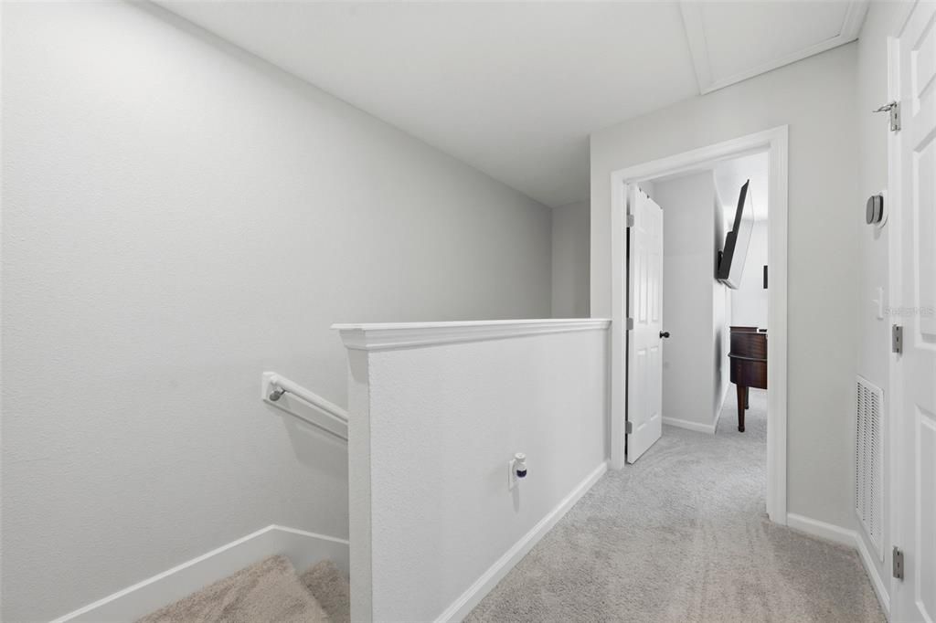 For Sale: $250,000 (2 beds, 2 baths, 1206 Square Feet)