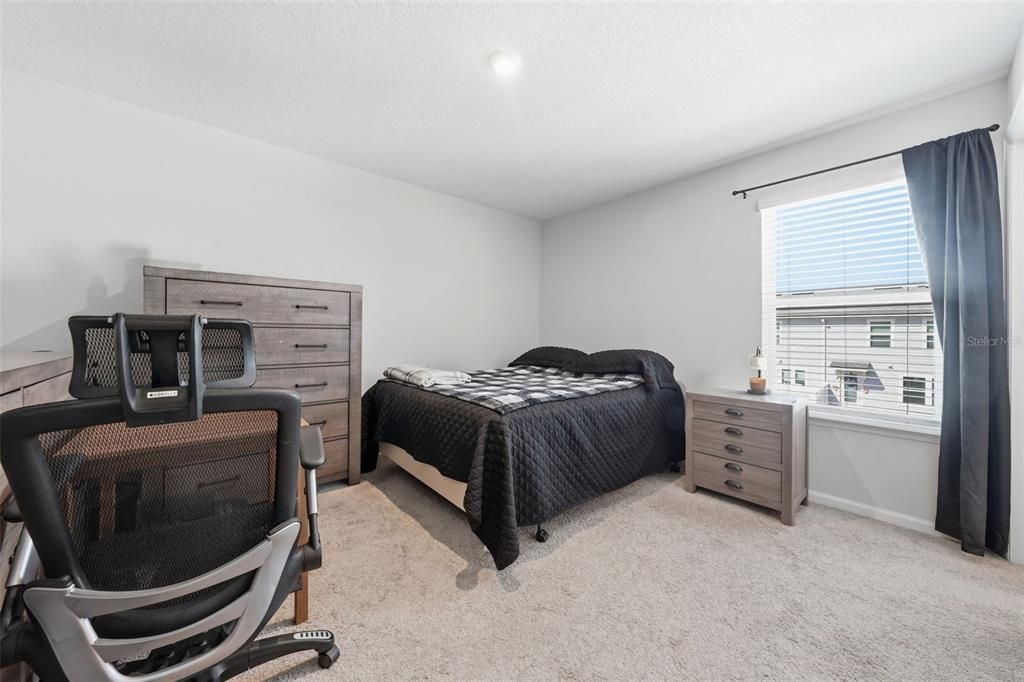 For Sale: $250,000 (2 beds, 2 baths, 1206 Square Feet)