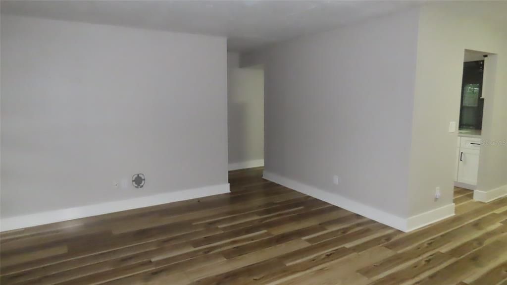 For Sale: $463,500 (3 beds, 2 baths, 1508 Square Feet)