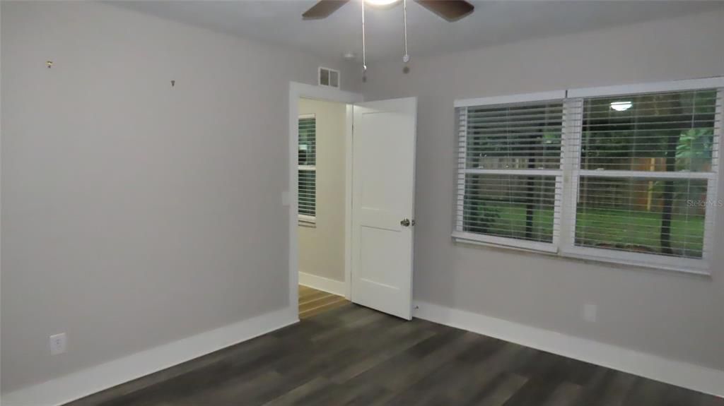 For Sale: $463,500 (3 beds, 2 baths, 1508 Square Feet)