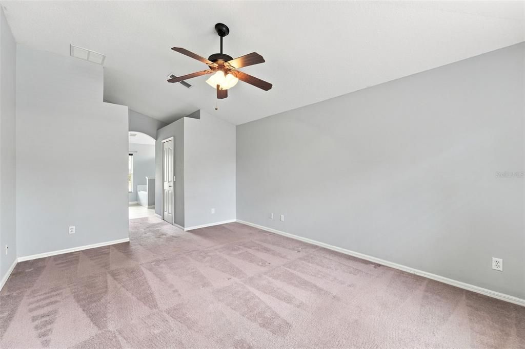 En Venta: $328,900 (3 camas, 2 baños, 1812 Pies cuadrados)