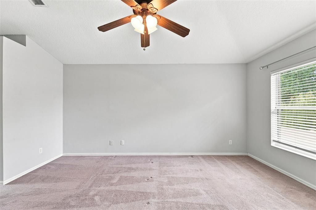 En Venta: $328,900 (3 camas, 2 baños, 1812 Pies cuadrados)