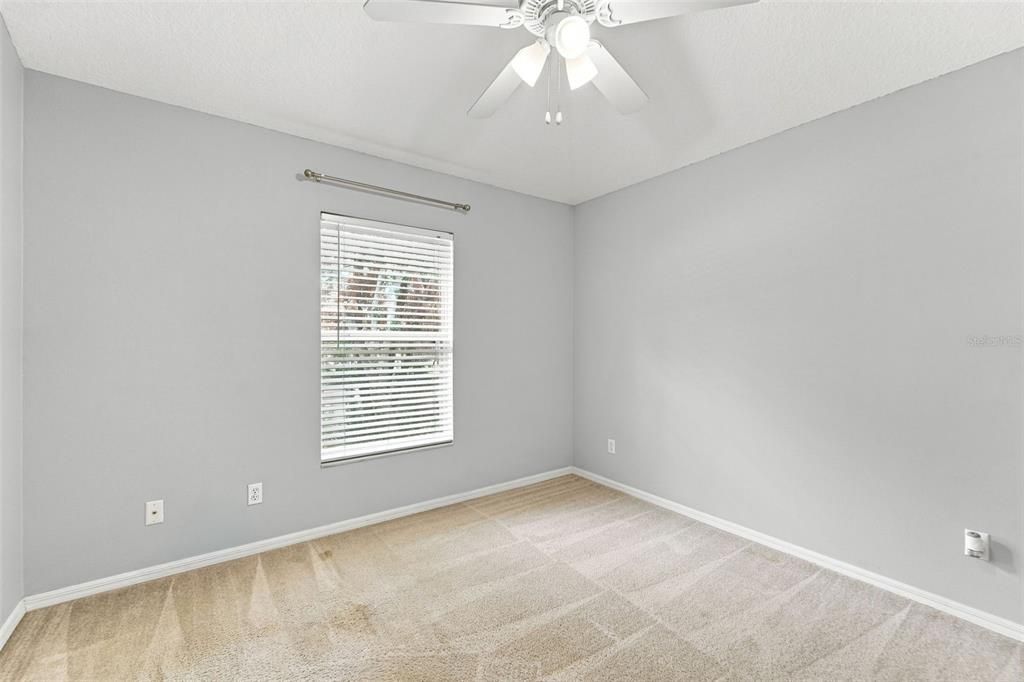En Venta: $328,900 (3 camas, 2 baños, 1812 Pies cuadrados)