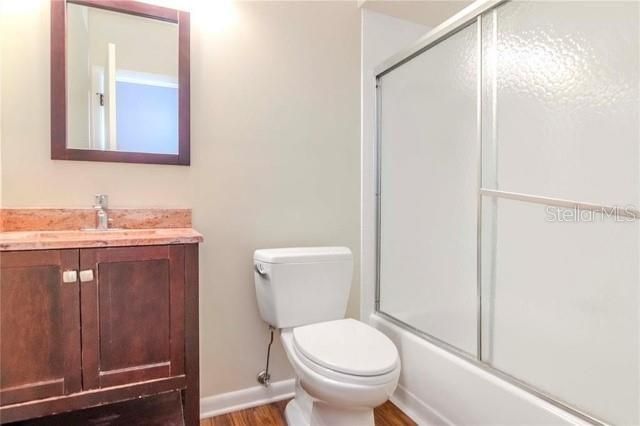 En Venta: $229,000 (2 camas, 2 baños, 1090 Pies cuadrados)