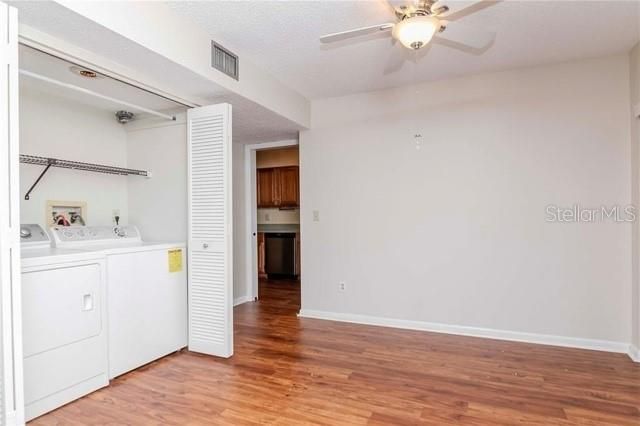 En Venta: $229,000 (2 camas, 2 baños, 1090 Pies cuadrados)