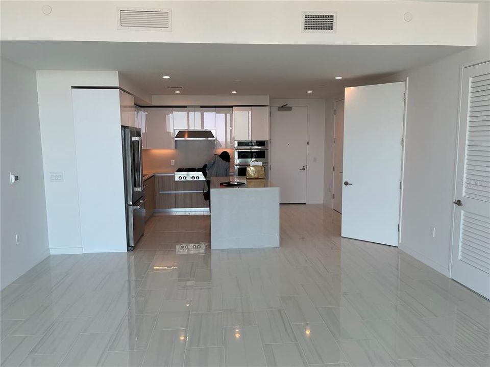 For Rent: $5,900 (2 beds, 2 baths, 1348 Square Feet)