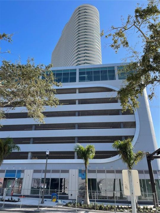 For Rent: $5,900 (2 beds, 2 baths, 1348 Square Feet)