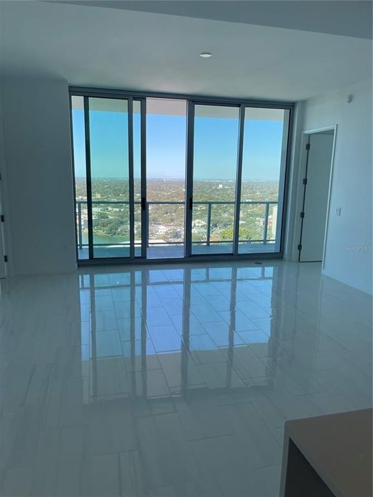 For Rent: $5,900 (2 beds, 2 baths, 1348 Square Feet)