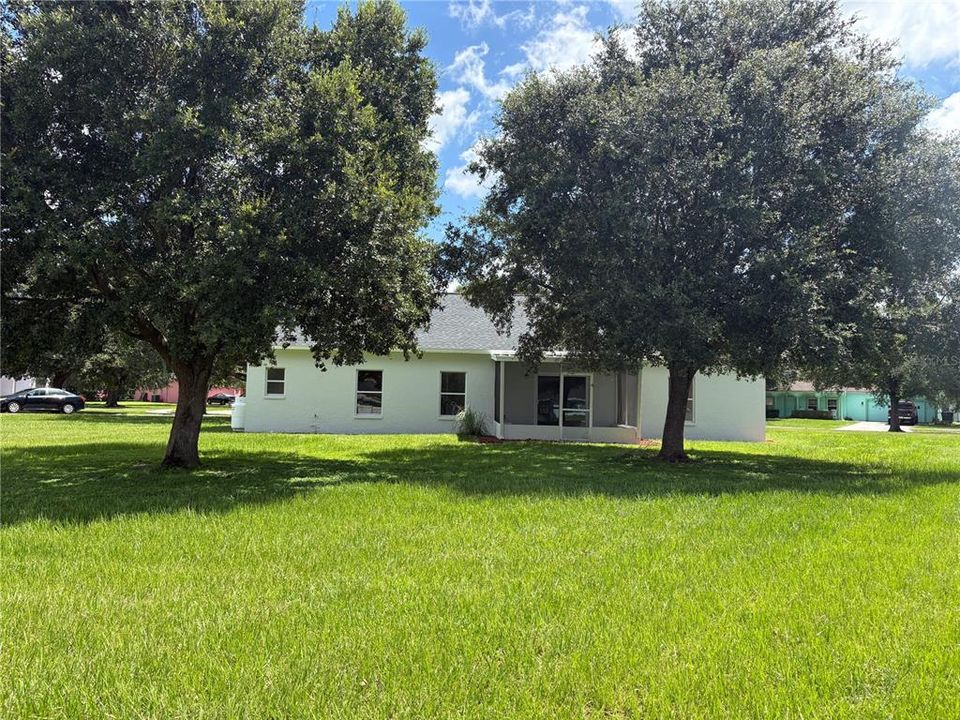 For Sale: $379,000 (4 beds, 2 baths, 1558 Square Feet)