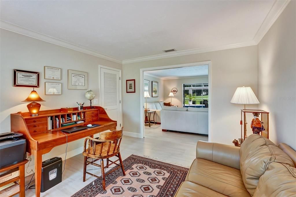 For Sale: $985,000 (3 beds, 2 baths, 2848 Square Feet)