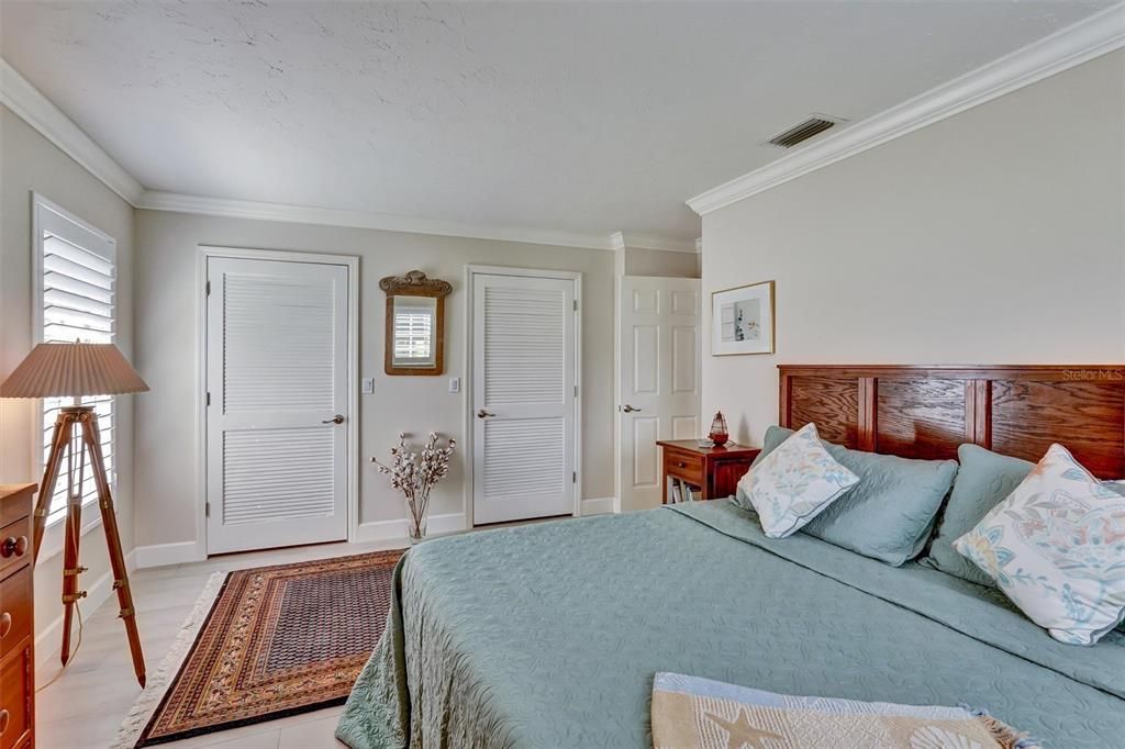 For Sale: $985,000 (3 beds, 2 baths, 2848 Square Feet)