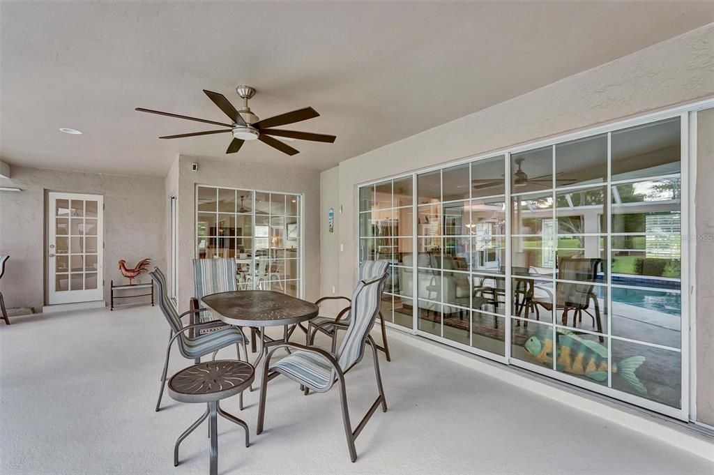For Sale: $985,000 (3 beds, 2 baths, 2848 Square Feet)