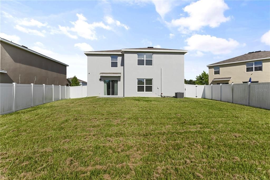 For Sale: $359,990 (4 beds, 3 baths, 2371 Square Feet)
