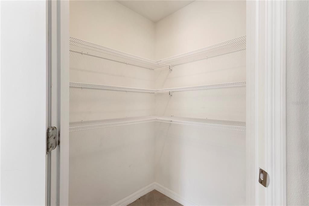 For Sale: $359,990 (4 beds, 3 baths, 2371 Square Feet)