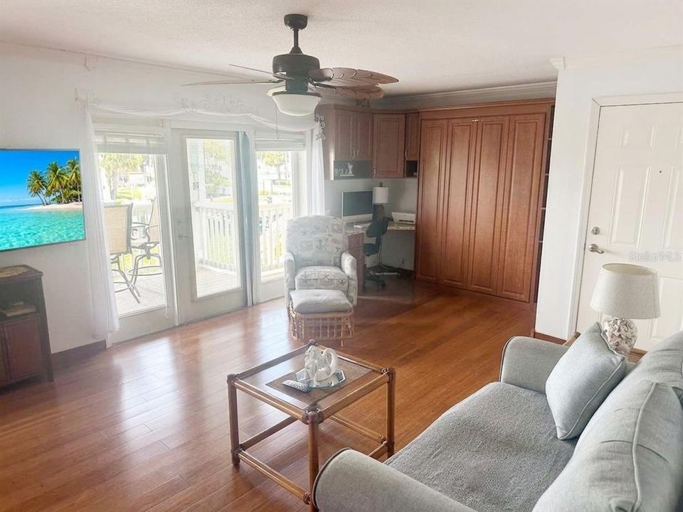 En Venta: $230,000 (1 camas, 1 baños, 646 Pies cuadrados)