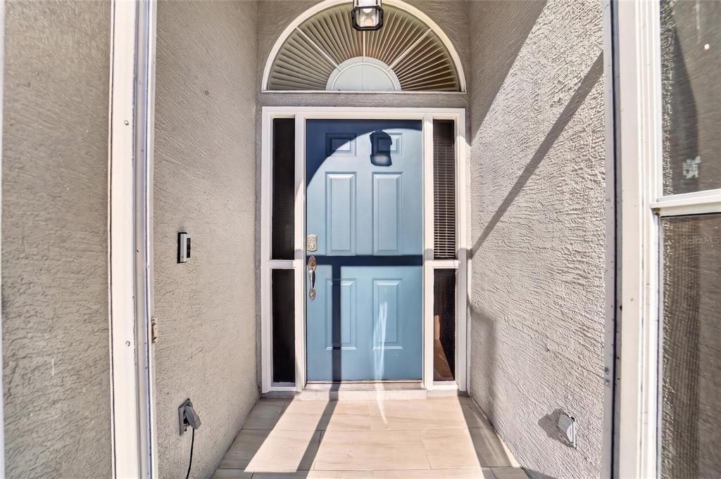 En Venta: $399,900 (2 camas, 2 baños, 2081 Pies cuadrados)