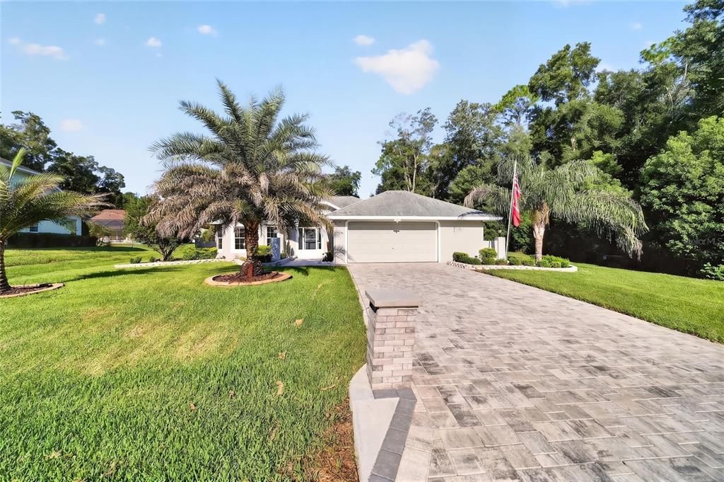 En Venta: $399,900 (2 camas, 2 baños, 2081 Pies cuadrados)