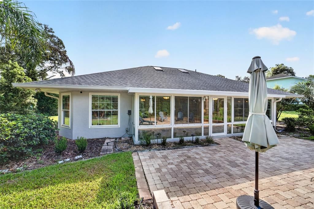 En Venta: $399,900 (2 camas, 2 baños, 2081 Pies cuadrados)