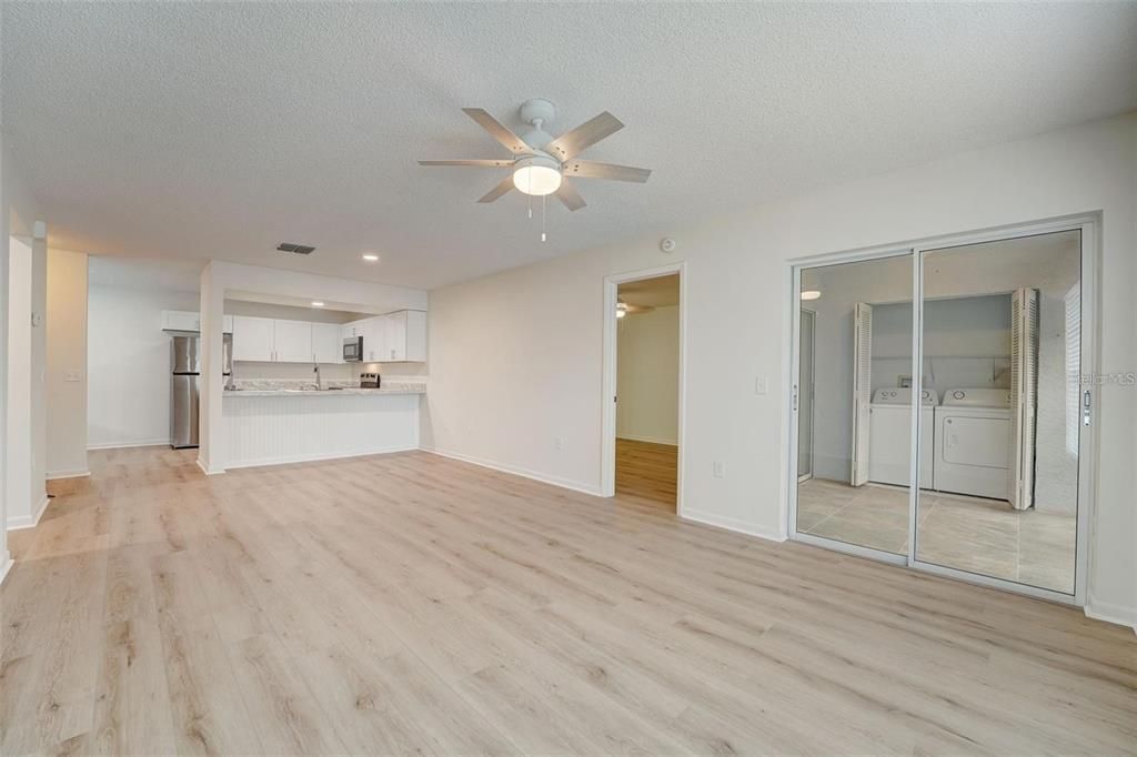 For Rent: $1,600 (2 beds, 2 baths, 1103 Square Feet)