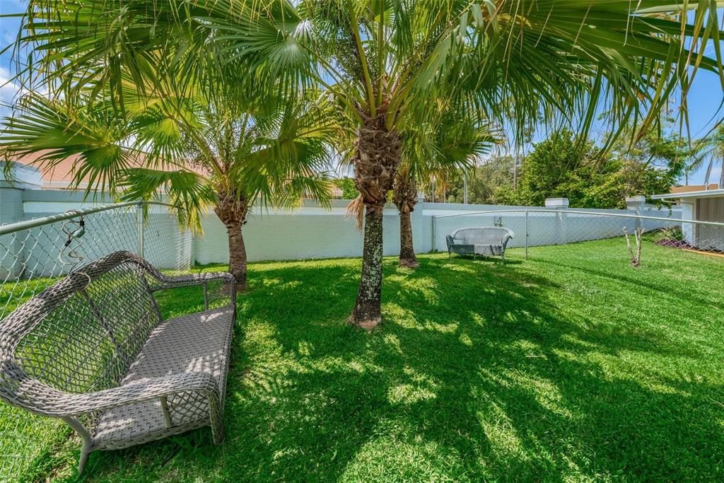 For Rent: $1,600 (2 beds, 2 baths, 1103 Square Feet)