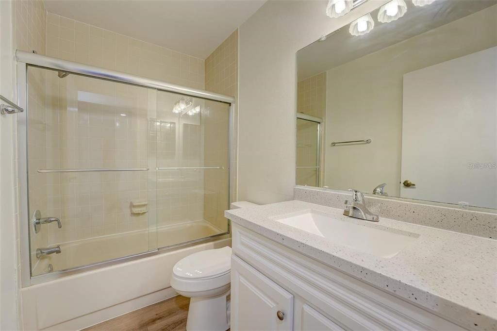 For Rent: $1,600 (2 beds, 2 baths, 1103 Square Feet)