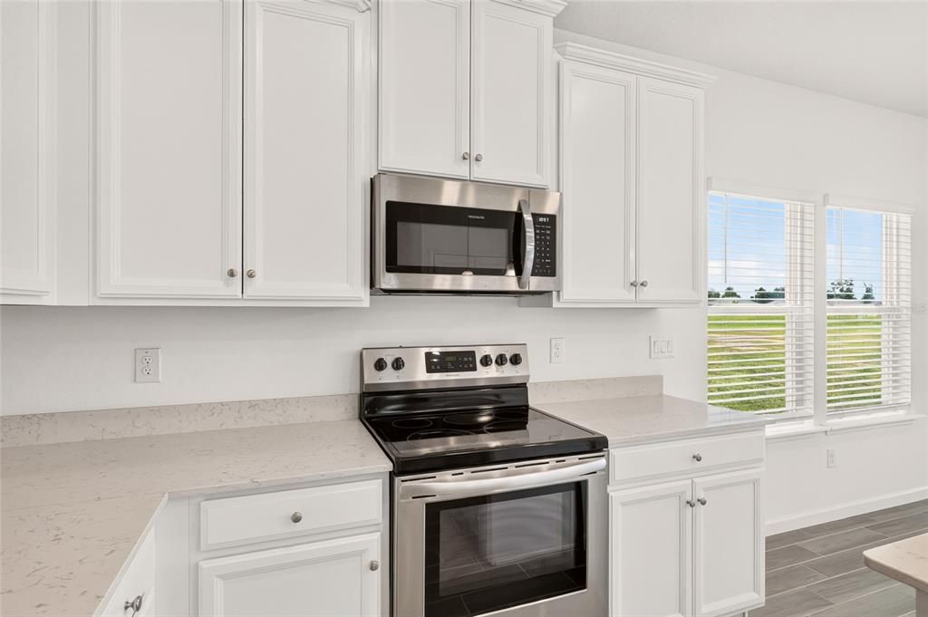 For Sale: $280,000 (3 beds, 2 baths, 1755 Square Feet)