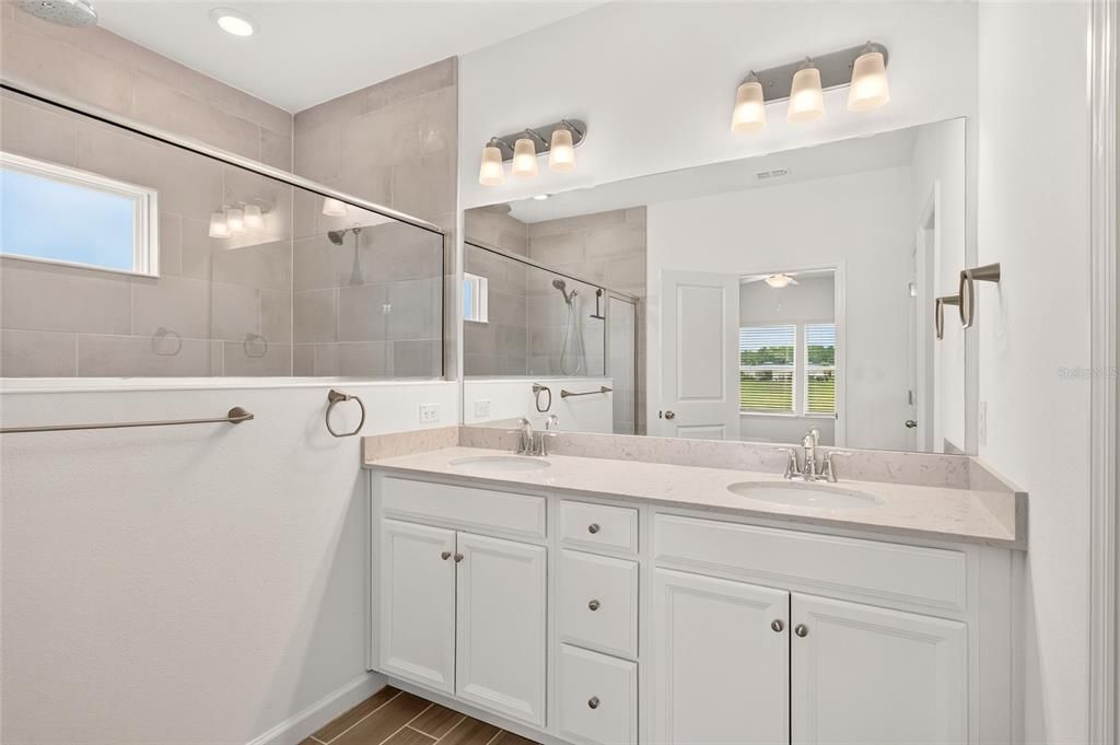 For Sale: $280,000 (3 beds, 2 baths, 1755 Square Feet)