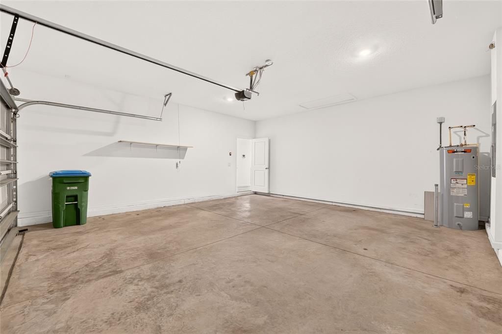 For Sale: $280,000 (3 beds, 2 baths, 1755 Square Feet)