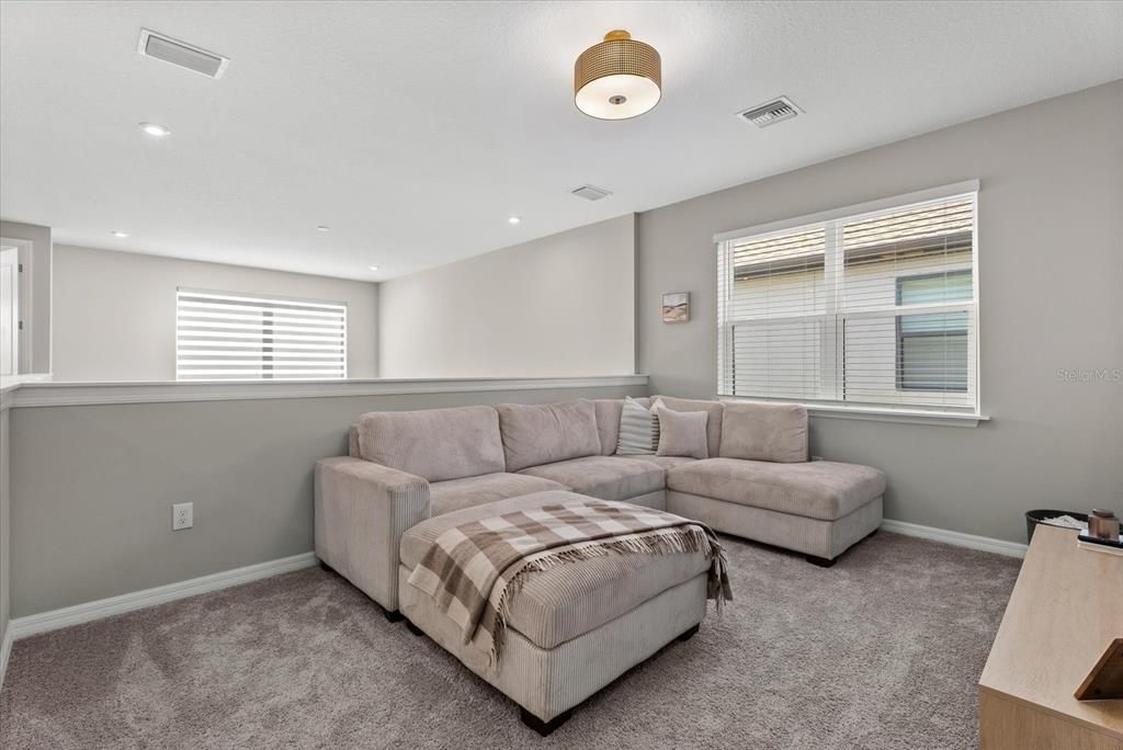 For Sale: $759,000 (4 beds, 3 baths, 2582 Square Feet)