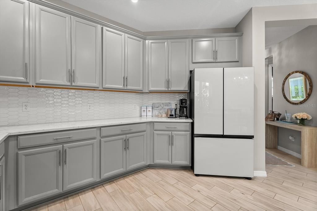 For Sale: $759,000 (4 beds, 3 baths, 2582 Square Feet)