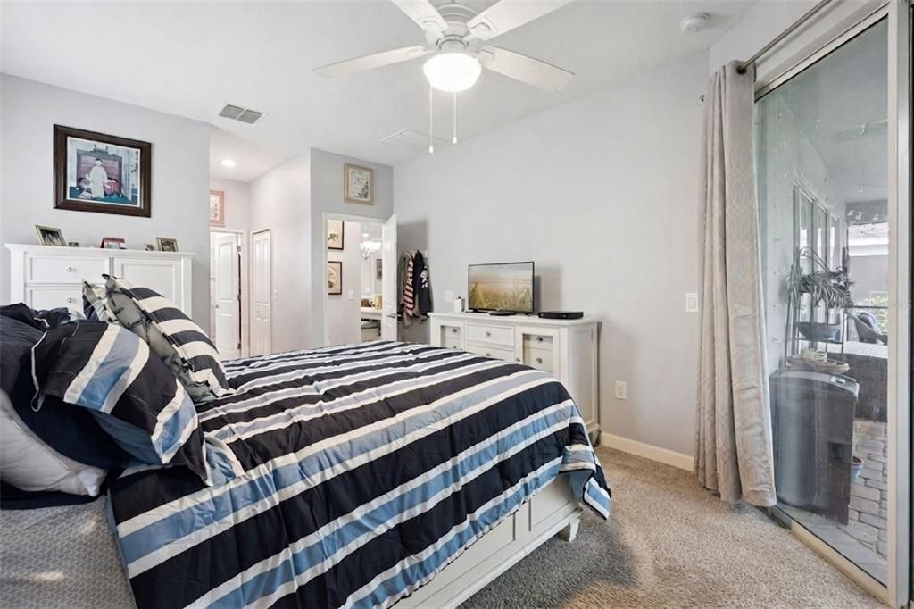 En Venta: $420,000 (3 camas, 2 baños, 1879 Pies cuadrados)