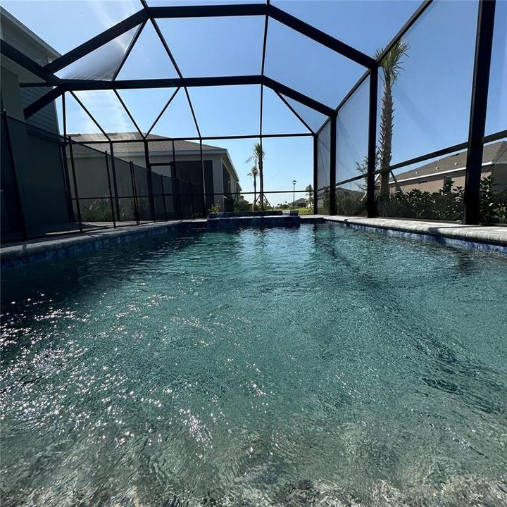 For Sale: $555,000 (4 beds, 3 baths, 2529 Square Feet)