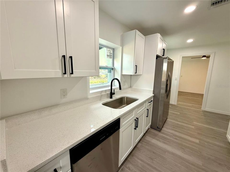 For Rent: $2,800 (4 beds, 3 baths, 2196 Square Feet)