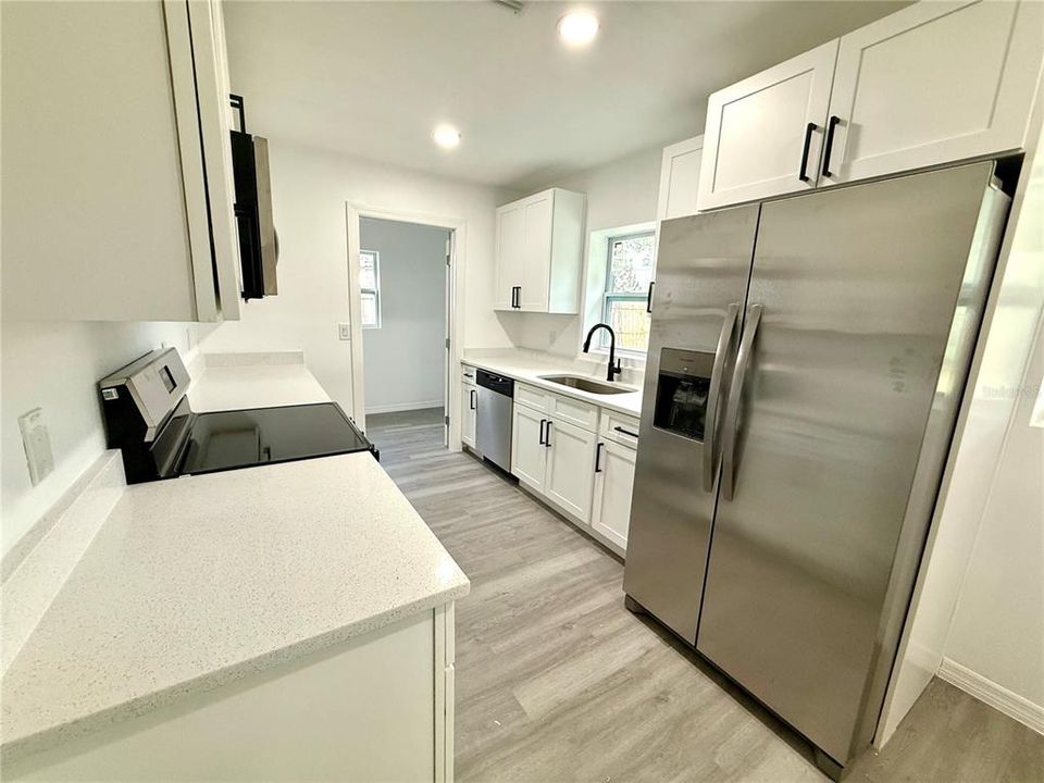 For Rent: $2,800 (4 beds, 3 baths, 2196 Square Feet)
