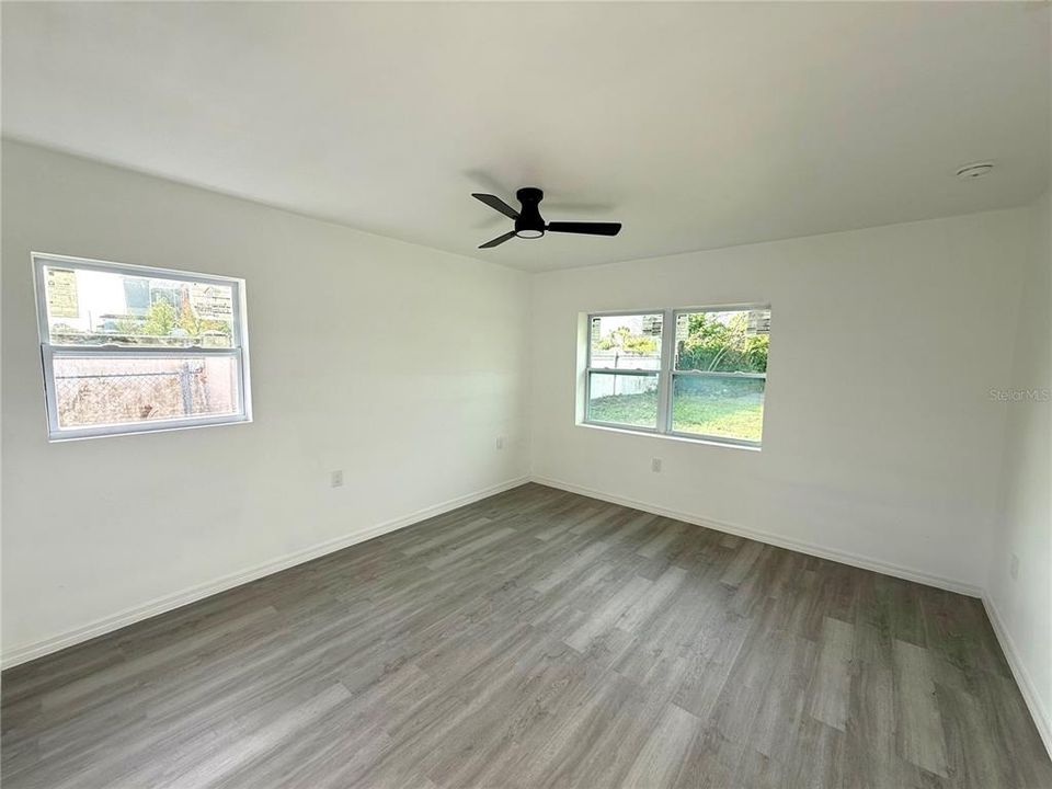 For Rent: $2,800 (4 beds, 3 baths, 2196 Square Feet)