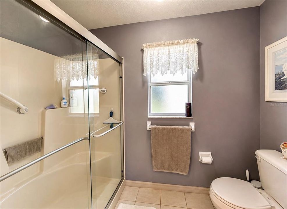For Sale: $294,271 (3 beds, 2 baths, 1814 Square Feet)