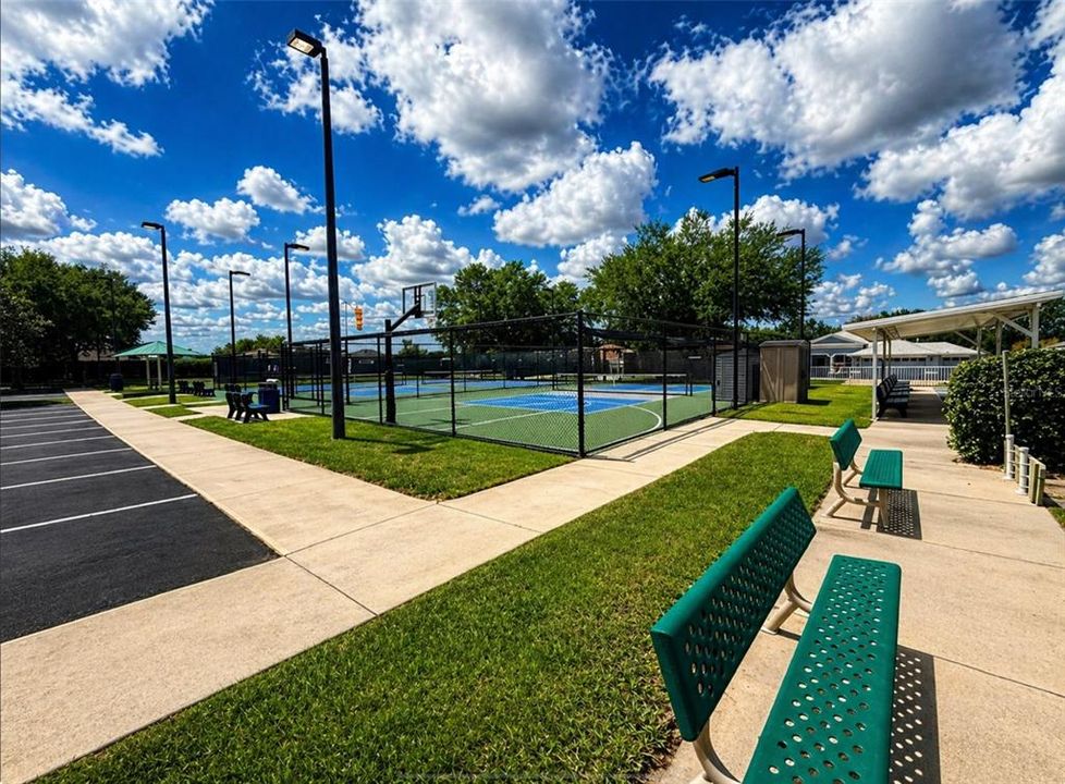 For Sale: $294,271 (3 beds, 2 baths, 1814 Square Feet)