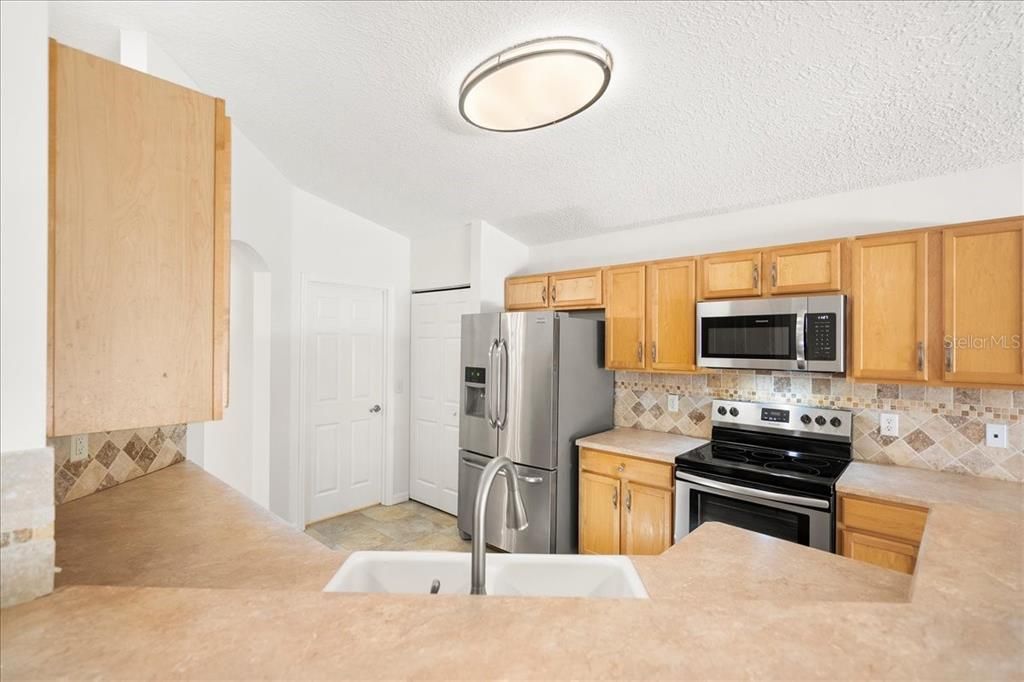 En Venta: $599,900 (3 camas, 2 baños, 1852 Pies cuadrados)