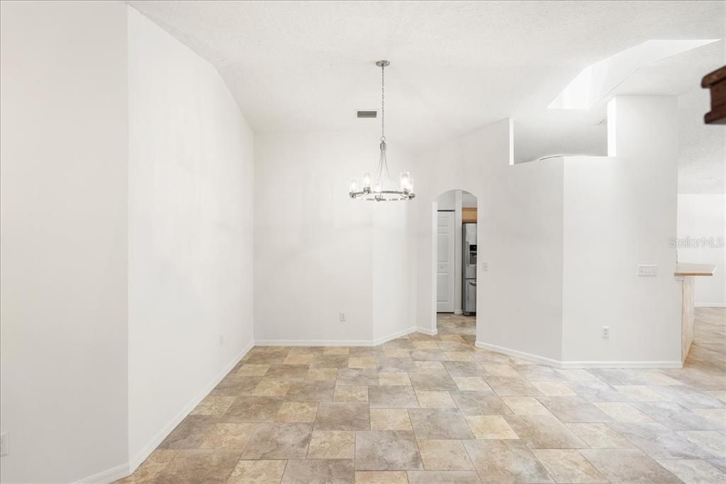 En Venta: $599,900 (3 camas, 2 baños, 1852 Pies cuadrados)